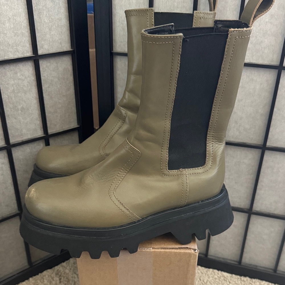 Zara Khaki and Black Chunky Ankle Boots